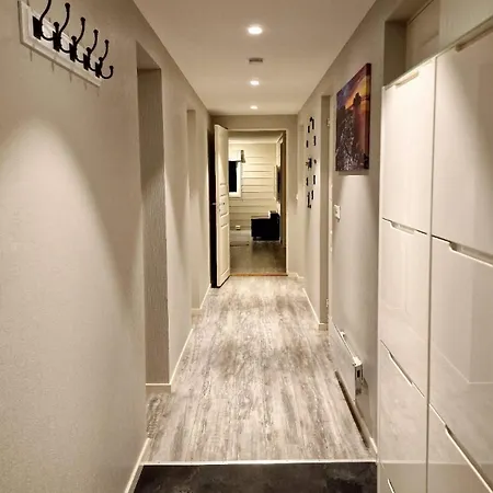 דירה Rancho With King Size Bed Sula (More og Romsdal)