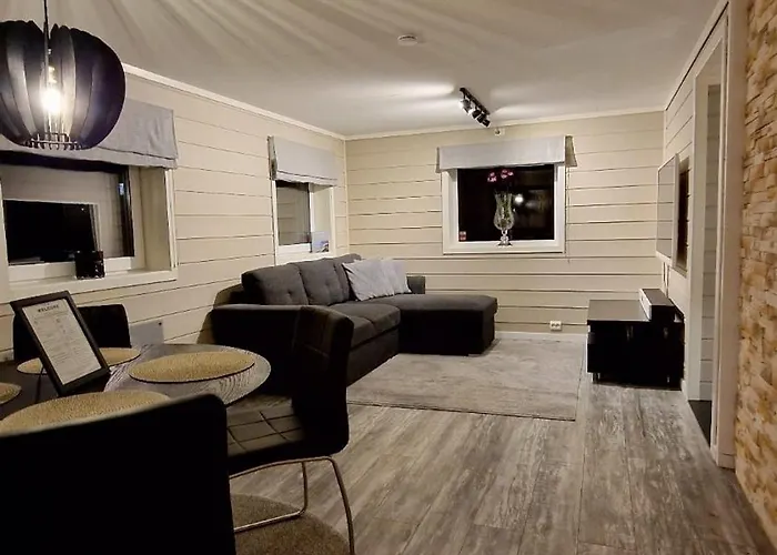 Rancho With King Size Bed * Sula (More og Romsdal)